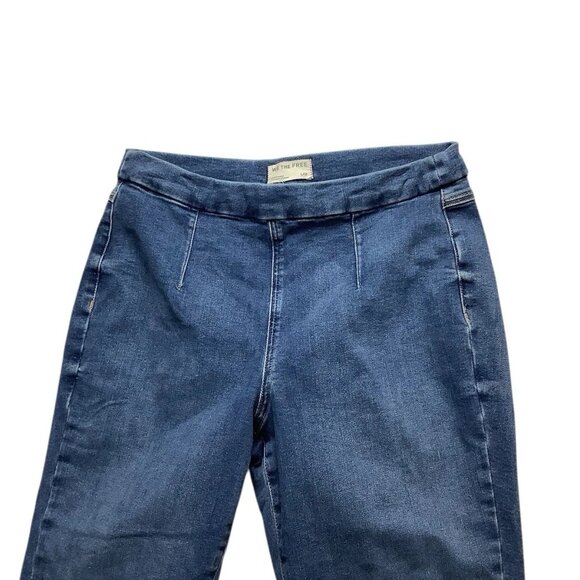 We The Free Curvy Pull On Stretch Jeans Womens Size Large - Picture 3 of 10